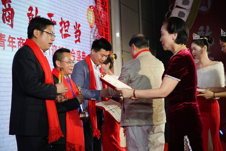 微信图片_20210107102214_副本.jpg 微信图片_20210107102214_副本.jpg